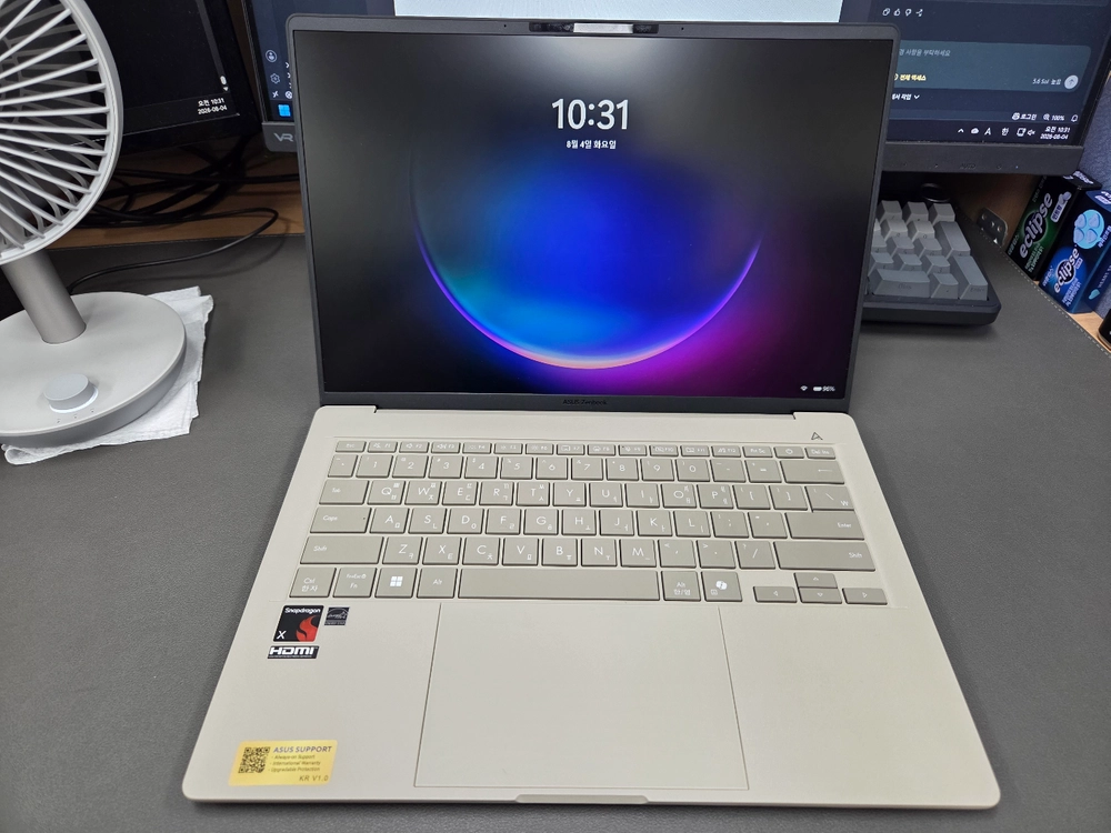 ASUS 젠북 A14 이미지