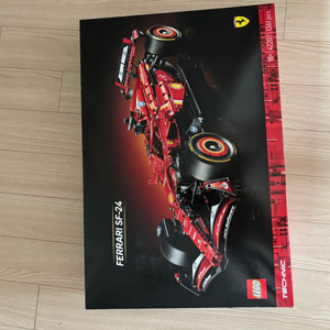 레고 42207 테크닉 1:8 페라리 F1 미개봉 새상품 이미지