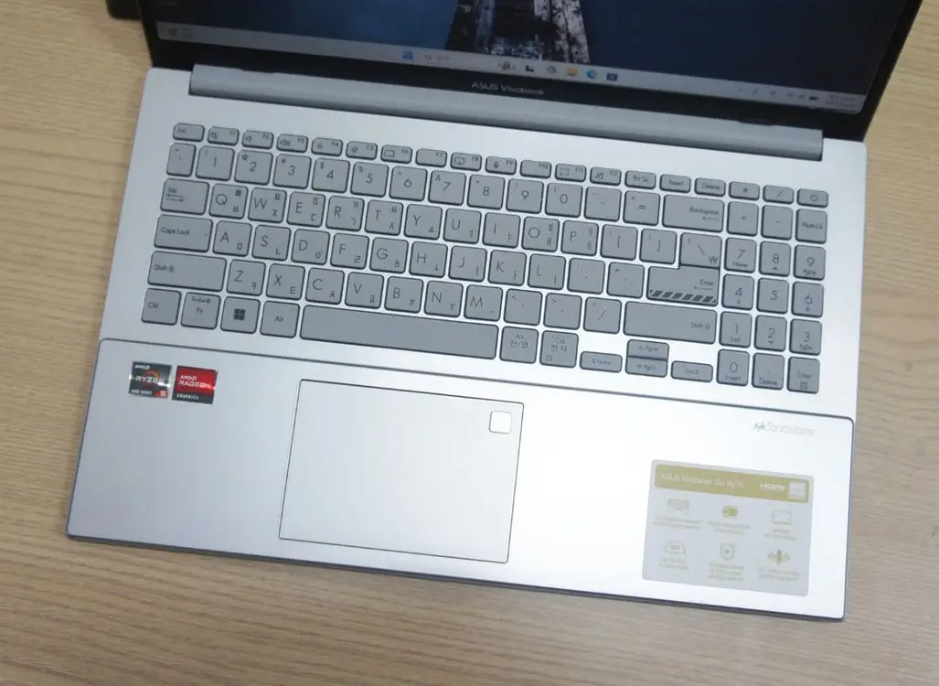 ASUS 라이젠 7520U 16기가 15.6인치 노트북 팝니다. 수원 이미지