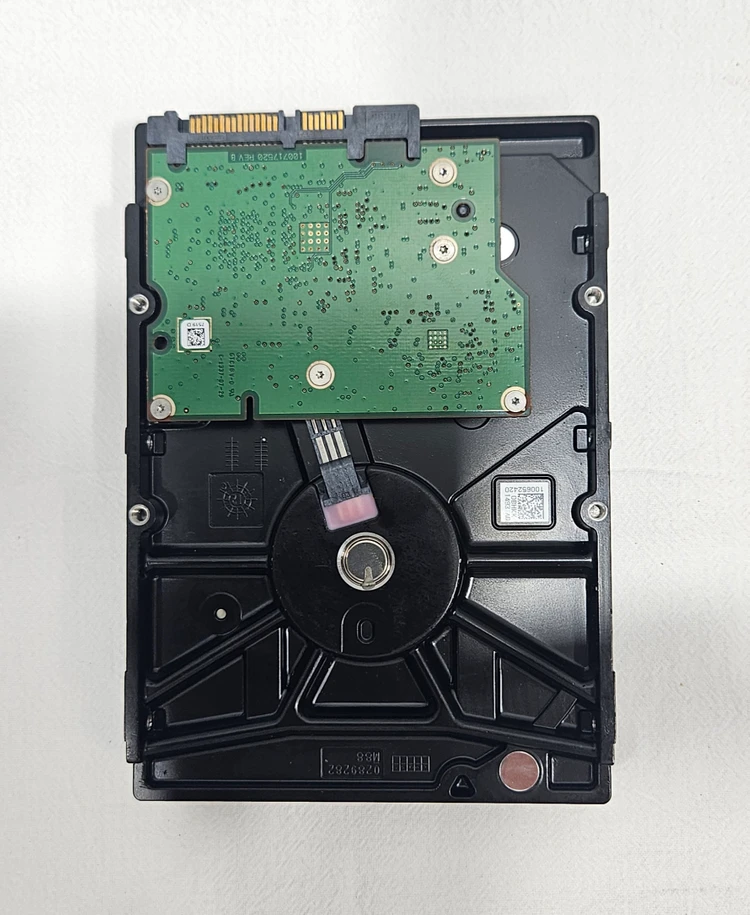 씨게이트(바라쿠다) 2TB 3.5인치 HDD (배드섹터 0% · 상태 양호 + 고급 SATA 케이블 2개 증정) 이미지
