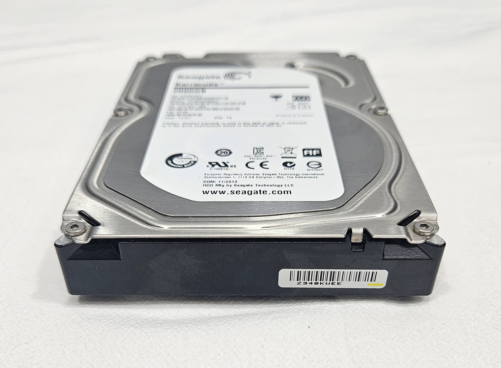 씨게이트(바라쿠다) 2TB 3.5인치 HDD (배드섹터 0% · 상태 양호 + 고급 SATA 케이블 2개 증정) 이미지