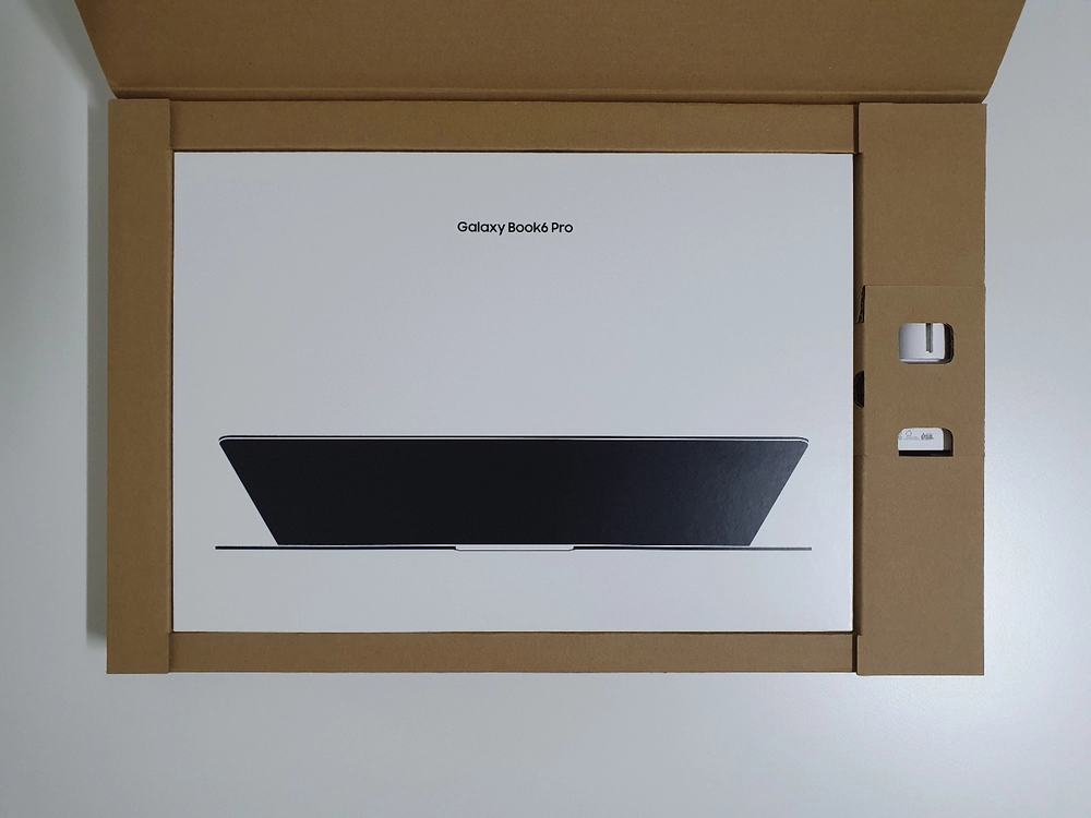 삼성 갤럭시북6 프로 NT960XJG KD72S (삼성 노트북) 이미지