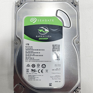 씨게이트(바라쿠다) 1TB 3.5인치 HDD (배드섹터 0% · 상태 양호 + 고급 SATA 케이블 2개 증정) 이미지