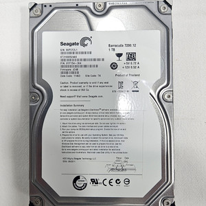 씨게이트(바라쿠다) 1TB 3.5인치 HDD (배드섹터 0% · 상태 양호 + 고급 SATA 케이블 2개 증정) 이미지