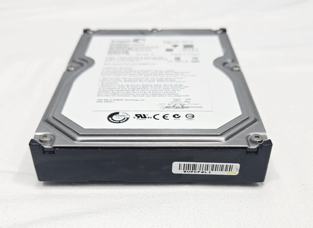 씨게이트(바라쿠다) 1TB 3.5인치 HDD (배드섹터 0% · 상태 양호 + 고급 SATA 케이블 2개 증정) 이미지