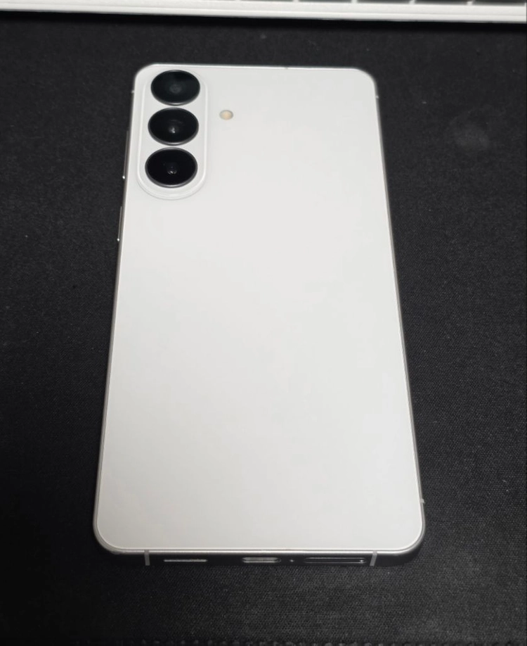 갤럭시 S26+ 플러스 256GB 화이트 이미지