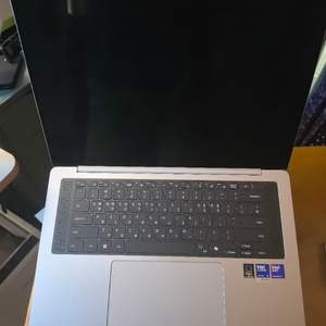 삼성 갤럭시북6 프로 실버 풀박스 이미지