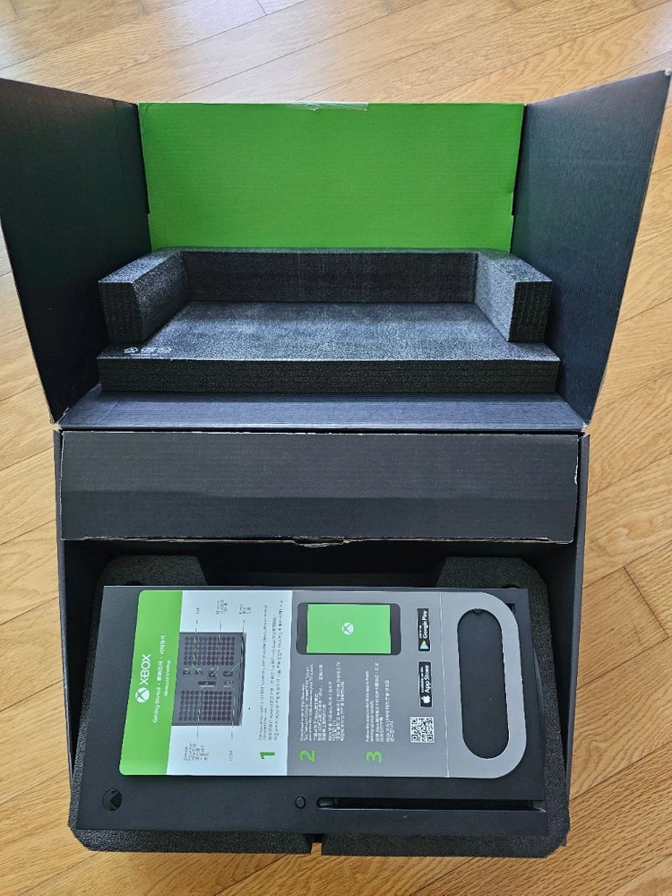 XBOX 시리즈X 이미지