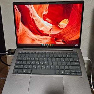 HP ZBook AMD 375 / 890M / 64GB / 1TB / 14인치노트북 이미지