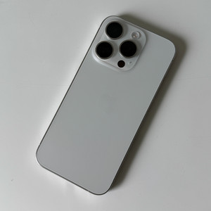 아이폰15프로 256GB 화이트티타늄 배터리효율 99 이미지