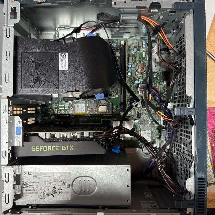 DELL Inspiron 3910 I7-12700F 데스크탑 판매합니다. 이미지