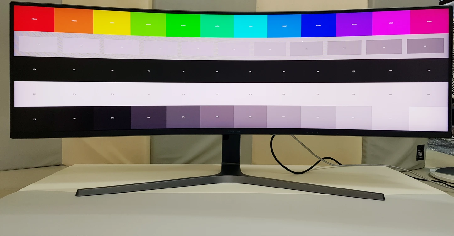 삼성전자 QLED HDR 32:9 49인치 수퍼 울트라 와이드 게이밍 모니터 이미지