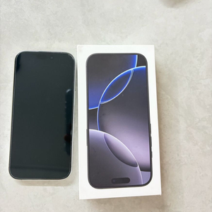 아이폰16pro 512 화이트 이미지