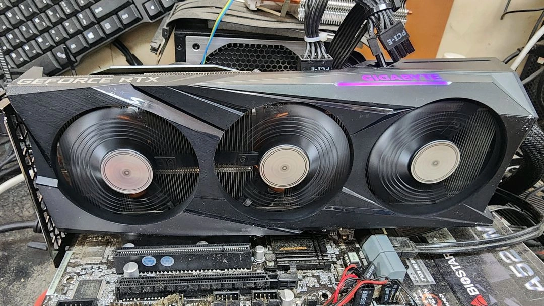 기가바이트 RTX 3060ti 8G 판매합니다. 이미지