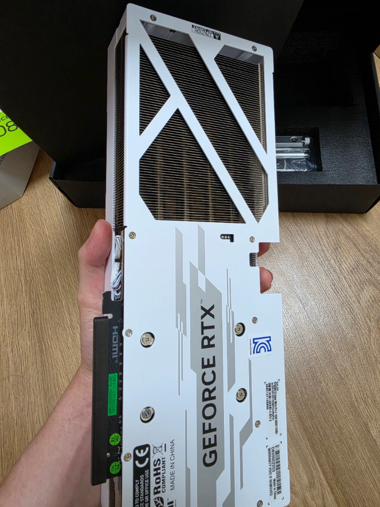 갤럭시 GALAX 지포스 RTX 5080 EX GAMER WHITE OC D7 이미지