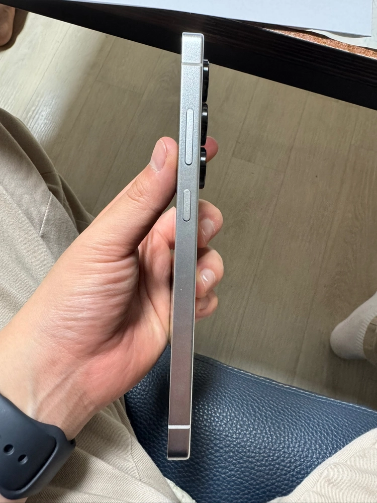 갤럭시 S25울트라 실버 256GB 이미지