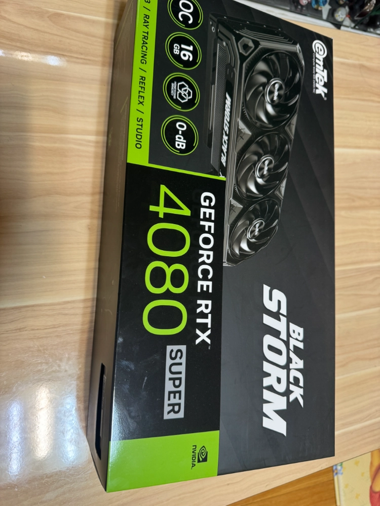 이엠텍 RTX 4080 SUPER 그래픽카드 팝니다 - 안심되는 중고거래