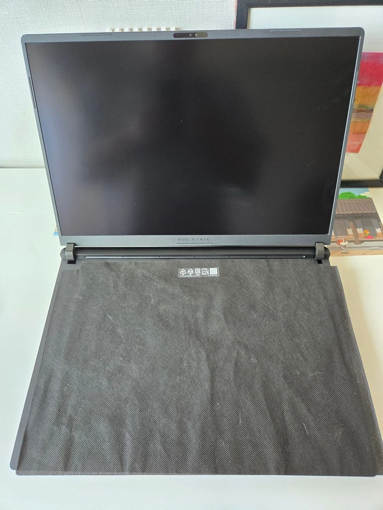 하이엔드 노트북. 에이수스 2025 ROG STRIX SCAR 18 G835LX-SA041W 이미지