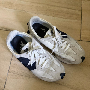 (265) 뉴발란스 327 화이트블랙 이미지