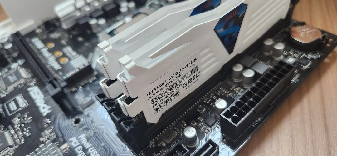 i7-6700K CPU + B150M 메인보드 + DDR4 32GB 메모리 세트 이미지