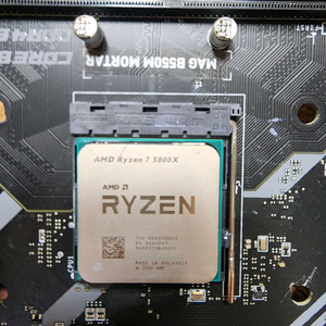 AMD 라이젠7 5800X CPU + MSI B550M 박격포 메인보드 BYKSKI BY-INR240 수냉쿨러 이미지