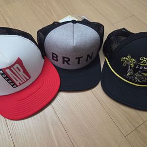 스노우보드 버튼 모자3종 일괄 burton 이미지