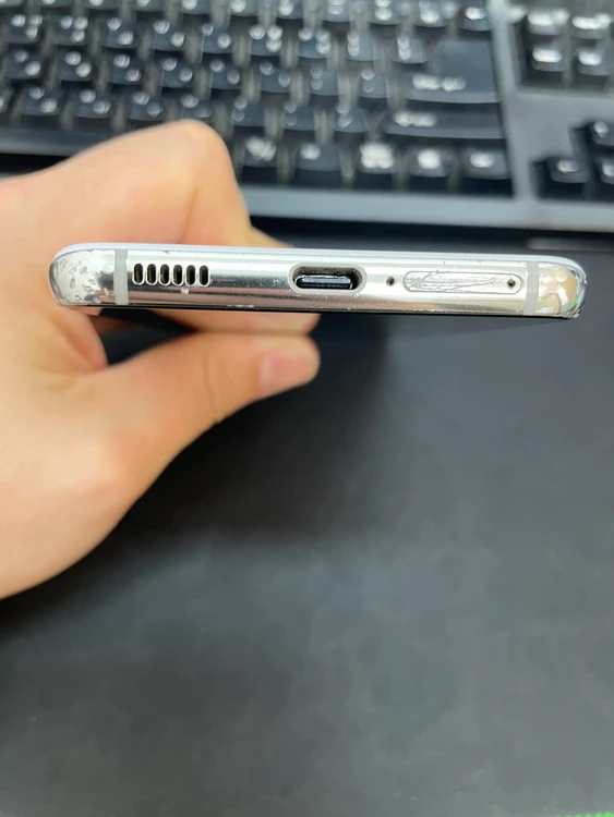 갤럭시S21 화이트 256GB 무잔상 상태좋은 중고18만6천팝니다 이미지