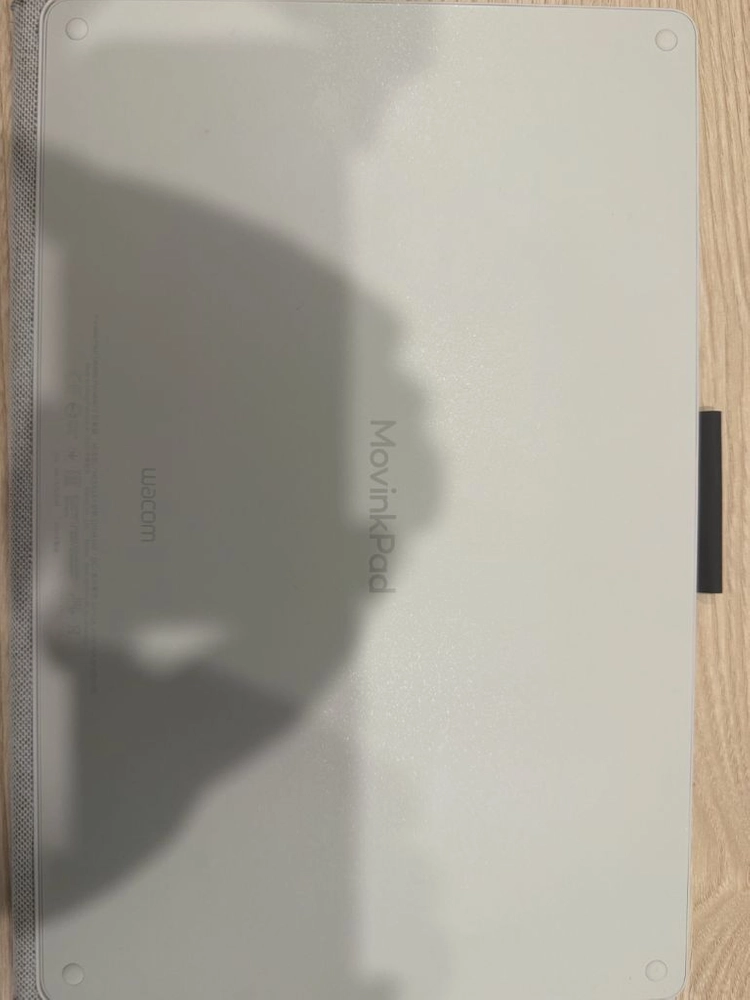 와콤 무빙크패드 프로14 이미지