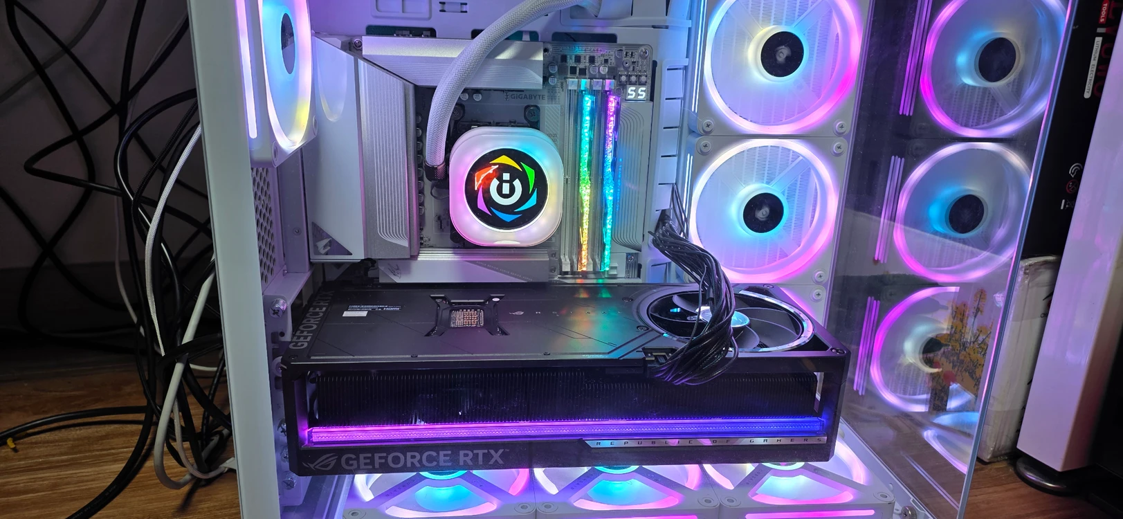 rtx5080 아스트랄 풀박스 이미지