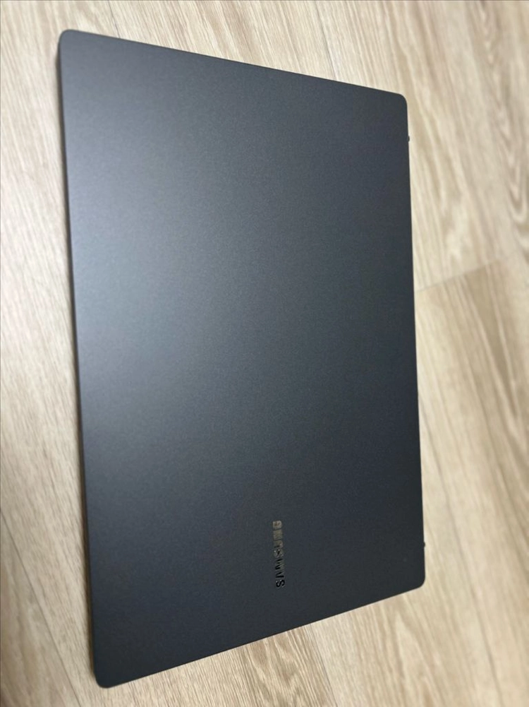 삼성 갤럭시 북2 i7 - 안심되는 중고거래