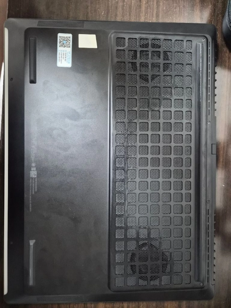 HP OMEN MAX 16 게이밍 노트북 (i9/64GB/RTX 5090) 이미지