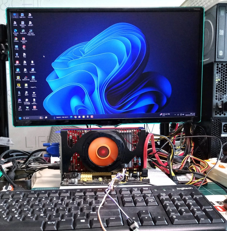 GTS250 512MB 이엠텍 NVIDIA GeForce그래픽카드 이미지