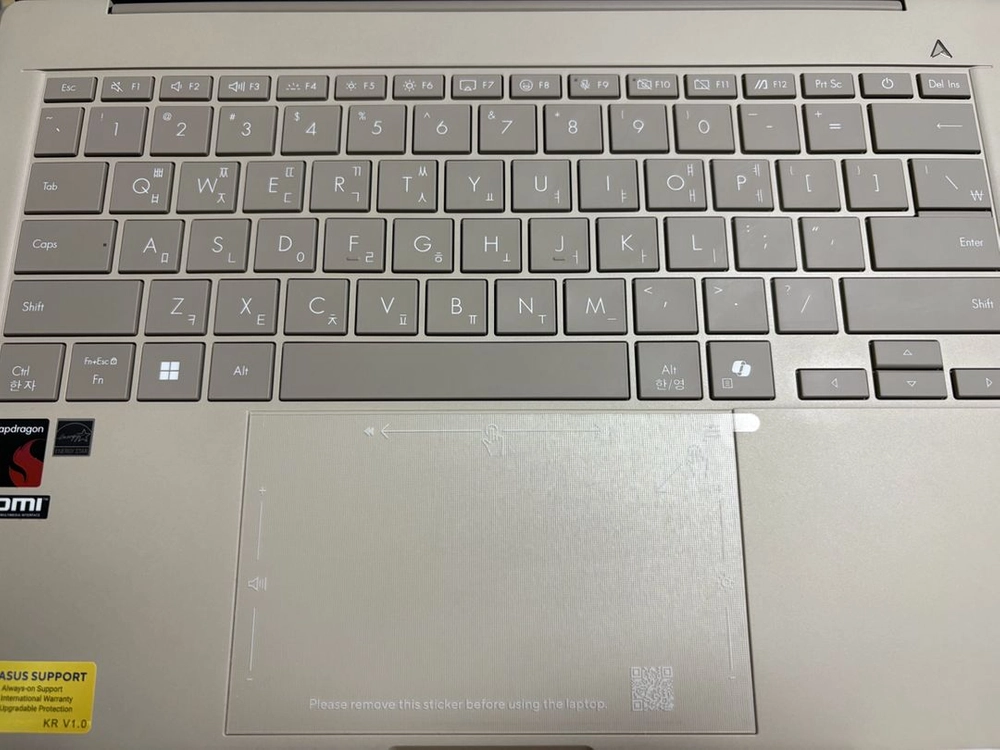 ASUS zenbook a14 노트북 이미지