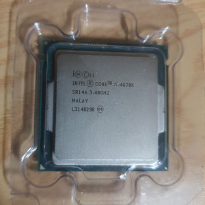 인텔 i5 4670K CPU 이미지