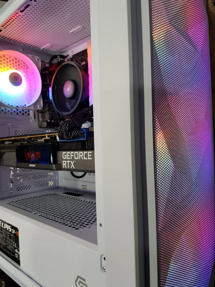 라이젠 5600X RTX 3070 컴퓨터 이미지