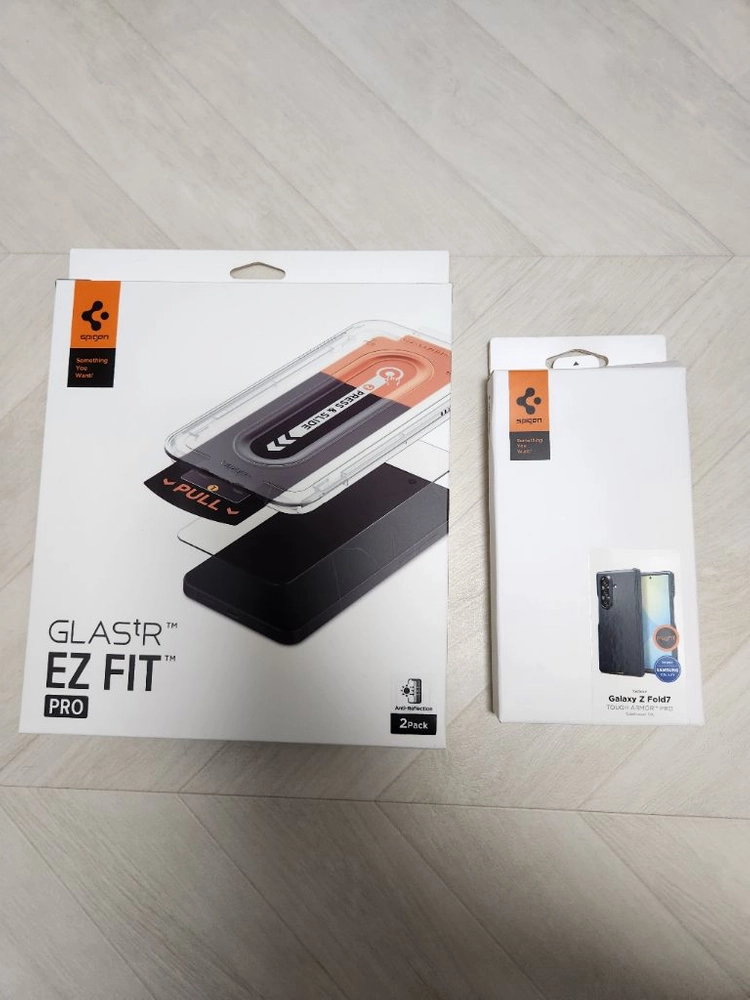갤럭시 Z폴드 7 블루 1TB 미사용 + 슈피겐 폰케이스 액정필름 이미지
