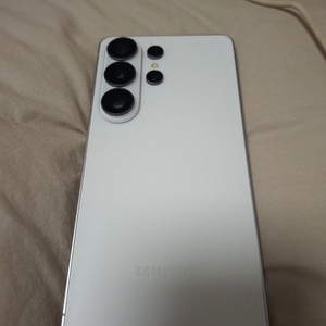 갤럭시26울트라 256gb 화이트 자급제 판매 또는 아이폰17프로맥스 추금교환 이미지