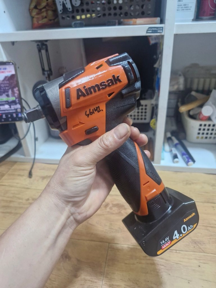 아임삭충전임팩렌치 BL14Q60 배터리까지 아임삭14.4V 아시바렌치 비계렌치 거의새거 S급 S61번 이미지