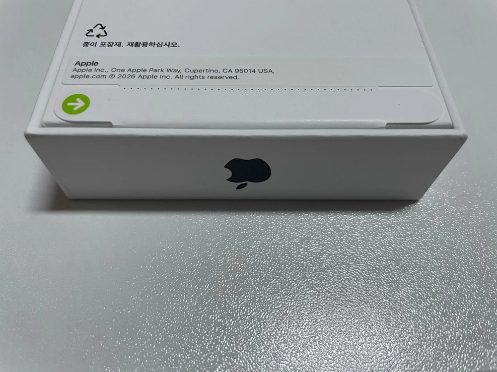 아이폰17e 256GB 자급제 블랙 미개봉 새제품 이미지