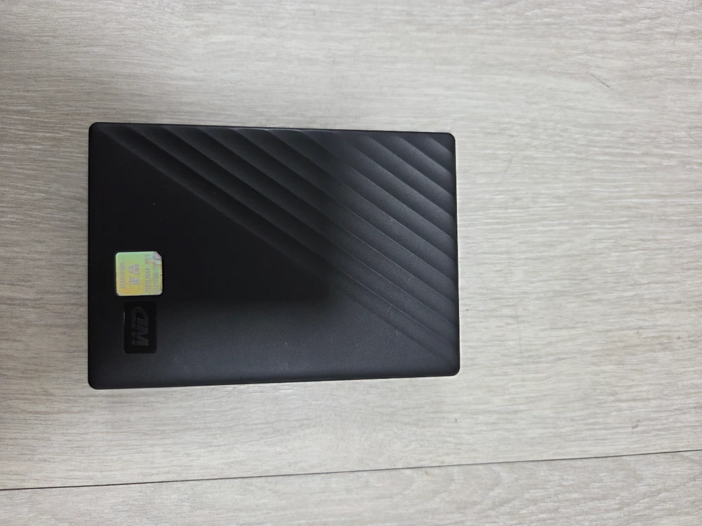 WD My Passport 5TB 이미지