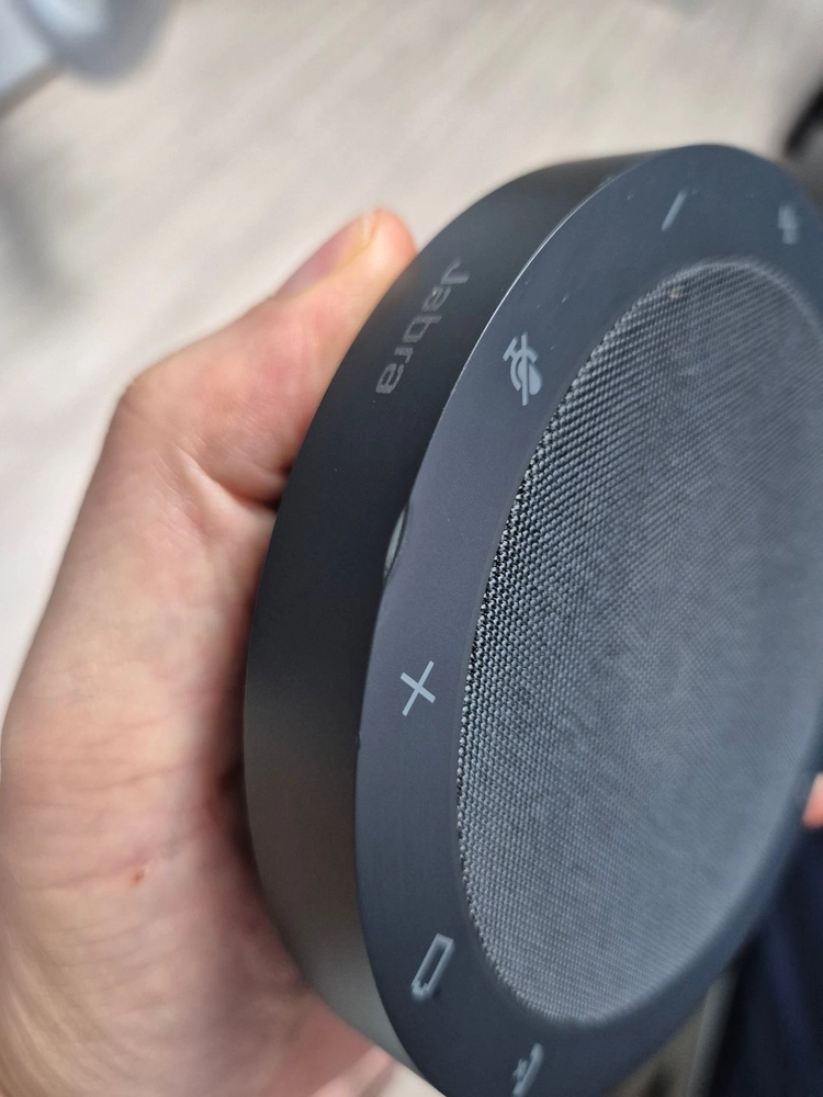 jabra speak2 55 컨퍼런스 콜 블루투스 스피커 이미지
