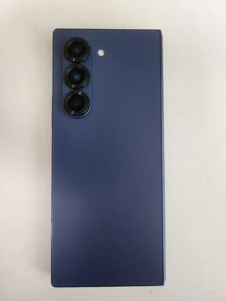 갤럭시 폴드6 256GB 네이비 이미지
