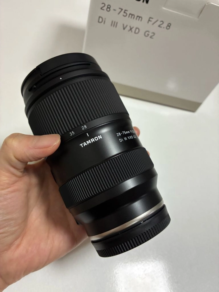 탐론 28-75 G2 렌즈 소니 FE 마운트 팝니다 이미지