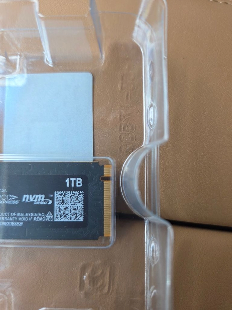 미사용 T500 NVMe SSD 1TB 보증30년2월 이미지