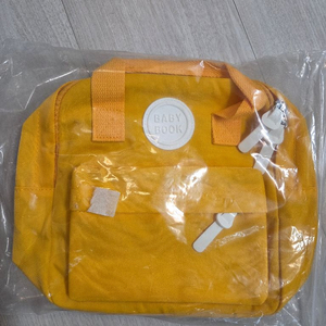 미개봉 새상품 BABY BOOK 노란색 아동용 백팩 아기 가방 이미지
