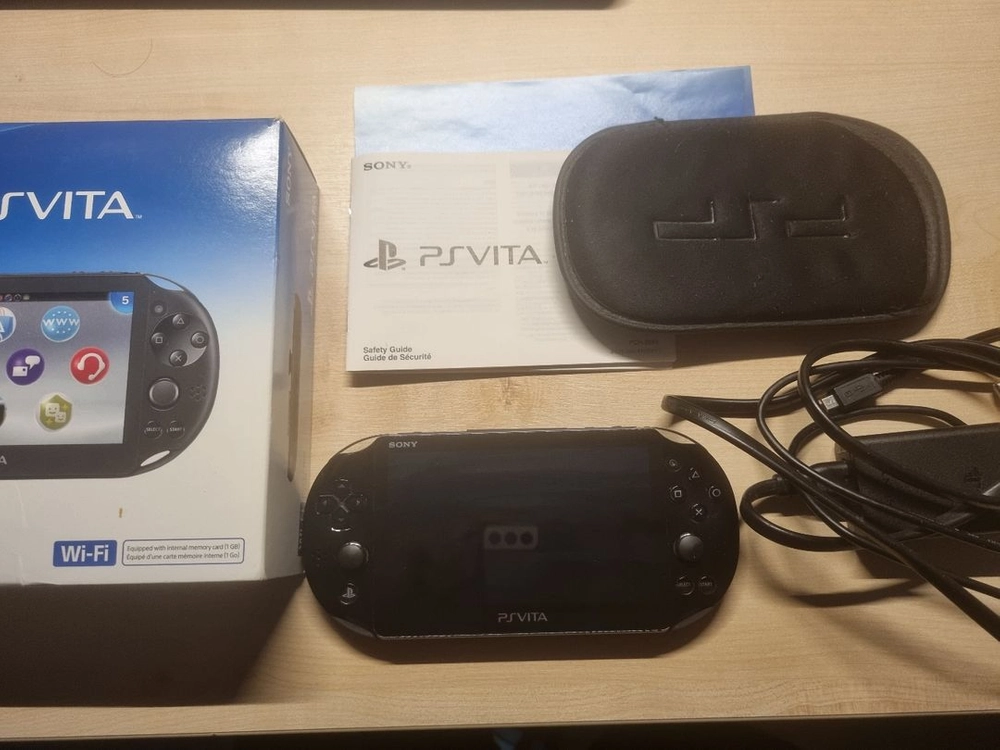 PS Vita 블랙 2세대 128g 풀박스 팔아요 이미지