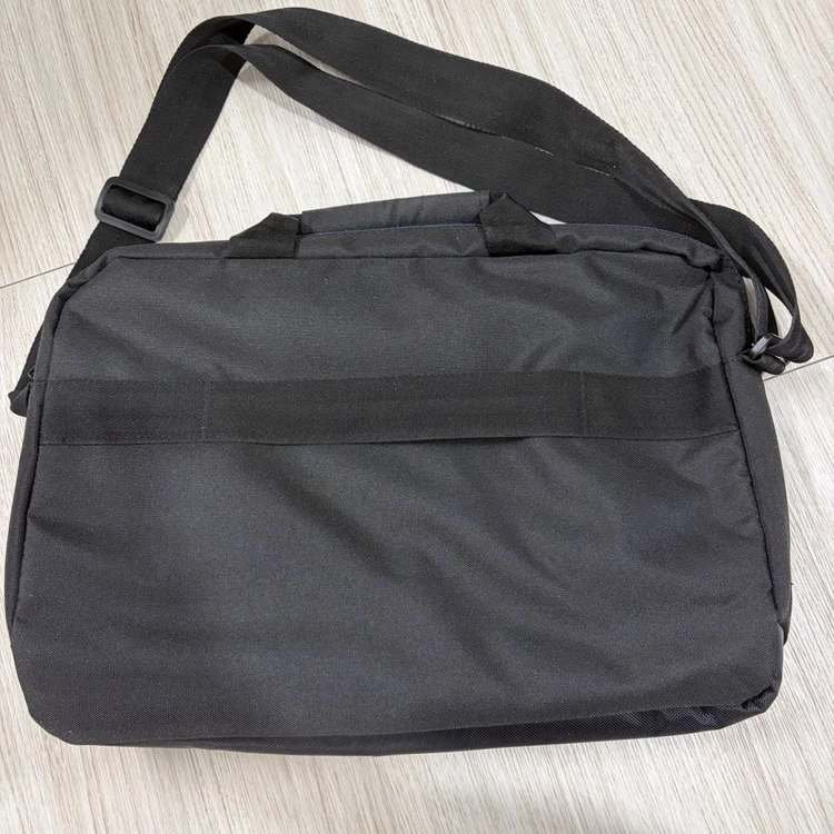 [미사용새제품 파격할인]DELL 노트북 가방 Essential Briefcase 15인치 노트북 가방 이미지