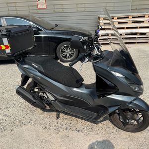 혼다 pcx125 22년형 abs 짧은키로수 팝니다 이미지