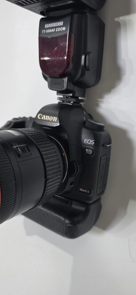 캐논eos 5d 마크2+렌즈+플래시 이미지