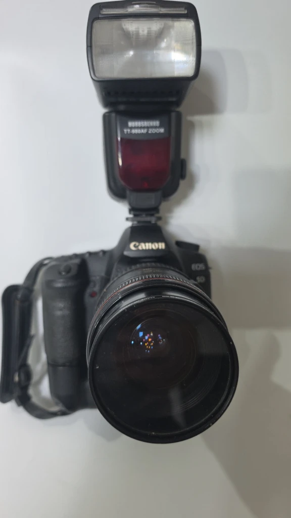 캐논eos 5d 마크2+렌즈+플래시 이미지